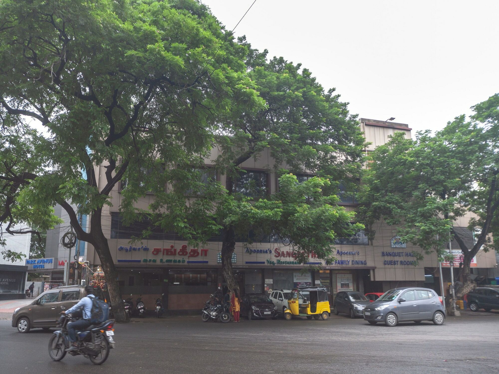 Oyo 19674 Apoorva'S Guest House Chennai Exterior foto